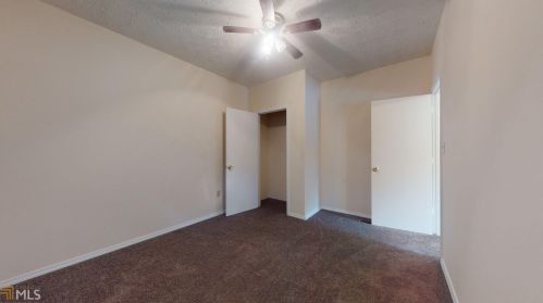 5858 Pinetree Ln, Rex GA 30273-1319 exterior