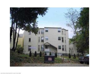 23 Winthrop St, Augusta, ME 04330-5604