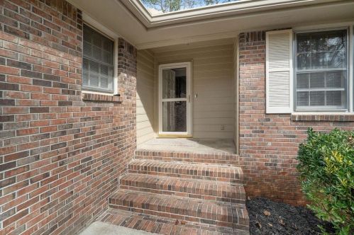 2075 Salerno Dr, Conyers, GA 30012-2745