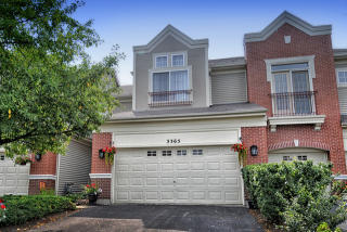 3365 Rosecroft Ln, Naperville, IL 60564-4908