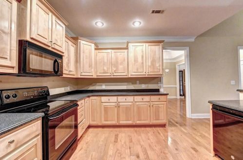 602 Elder Dr, Jefferson GA  30549-6633 exterior