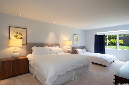 4463 Aukai Ave, Honolulu HI  96816-5209 exterior