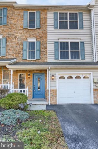 475 Sunday Dr, Harrisburg, PA 17111-2433