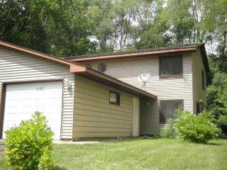 681 46th Ave, Minneapolis MN  55412-1405 exterior