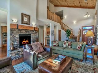 11832 Hope Ct, Truckee, CA 96161-3375