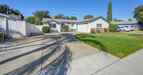 2684 Ellenbrook Dr, Rancho Cordova, CA 95670-3541