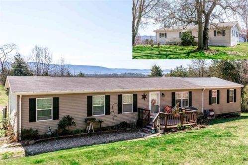 8-32 Blueberry Dr, Mathias, WV 26812