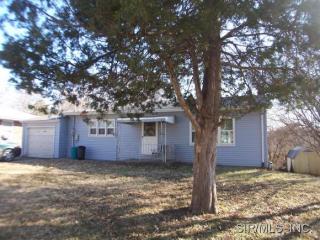 612 Belvedere Dr, Belleville, IL 62223-3208