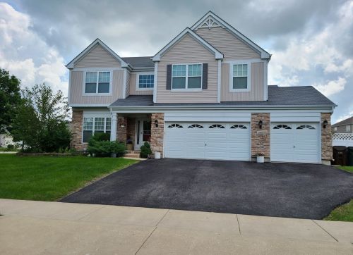 202 Tonell Ave, Mokena, IL 60451-1971
