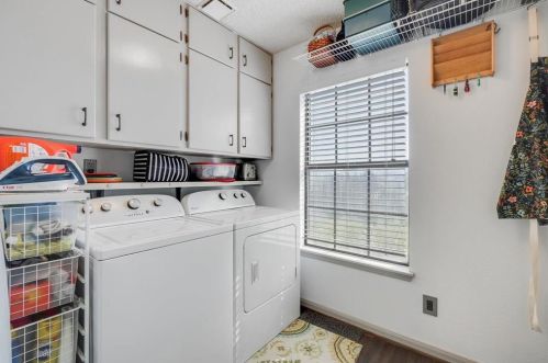 7026 Christina Ln, Garland TX 75043-6619 exterior