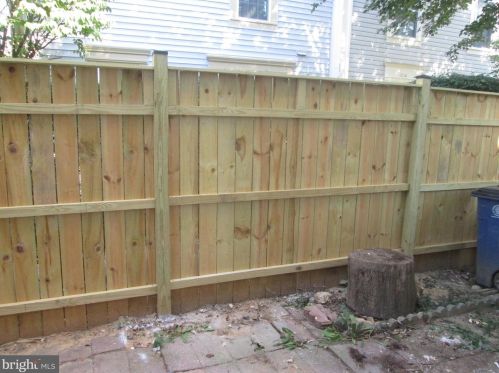 15 Valleyfield Ct, Silver Spring MD 20906-5724 exterior