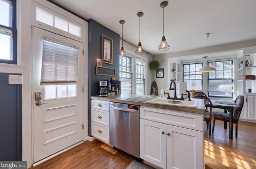 241 Ruby St, Lancaster PA  17603-5167 exterior