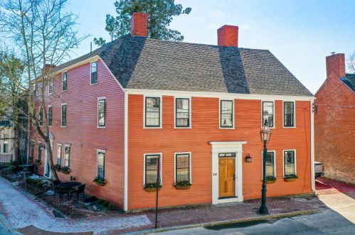 232 Court St, Portsmouth, NH 03801-4416