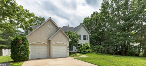 34 Cross Hill Rd, Erial, NJ 08081-4827