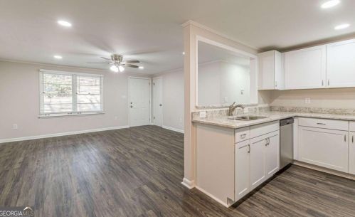 5820 Miles Rd, Atlanta GA  30349-1276 exterior