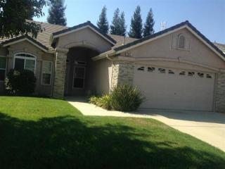 2605 Plymouth Way, Fresno, CA 93720-5460