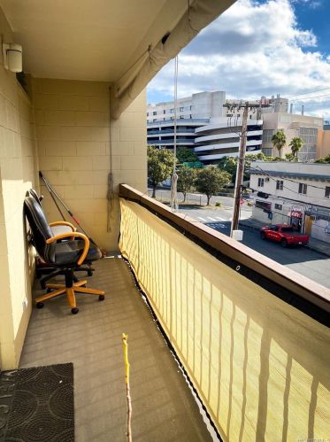 1401 Lusitana St, Honolulu HI  96813-2057 exterior