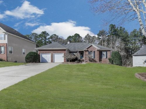 3885 Brentview Pl, Kennesaw, GA 30144-2292