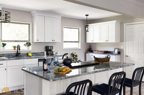 1903 Mcjenkin Dr, Atlanta GA  30345-3005 exterior