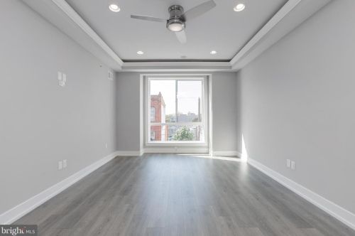 1539 27th St, Philadelphia, PA 19146-4409