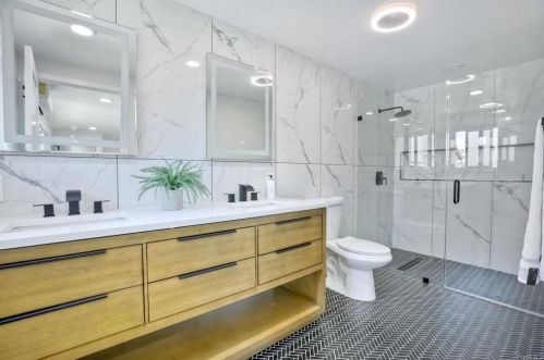 1826 Burroughs St, Oceanside CA  92054-6006 exterior