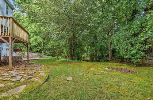 842 Eagle Glen Xing, Holly Springs GA  30189-6958 exterior