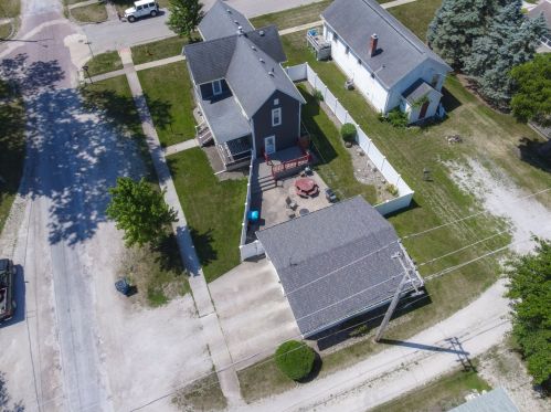 401 Moulton St, Swygert IL  61764-2327 exterior