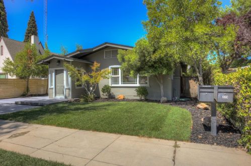 223 Virginia Ave, Modesto, CA 95354-0521