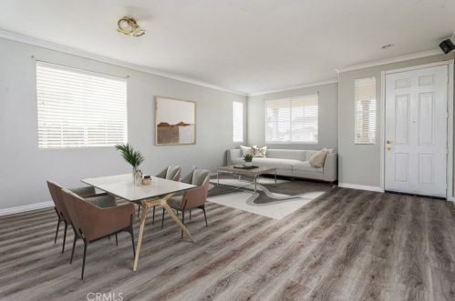 922 Niguel St, Oceanside, CA 92057-2638