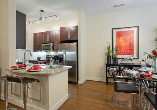 811 Town And Country Blvd, Houston TX  77024-3981 exterior