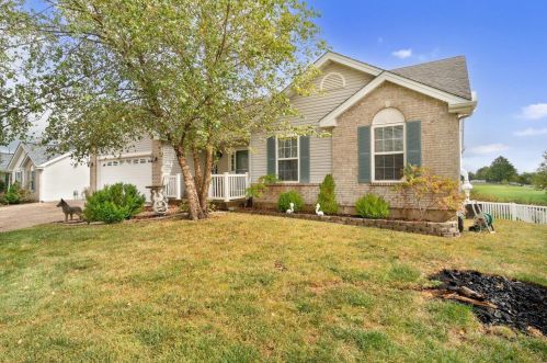 108 Wingate Dr, Old Alexandria, MO 63379-3976