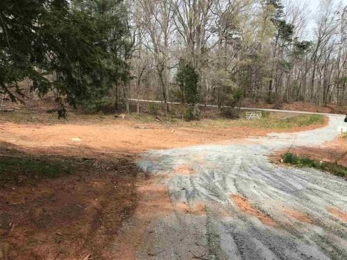 1755 New Mcelhaney Rd, Travelers Rest, SC 29690-7803