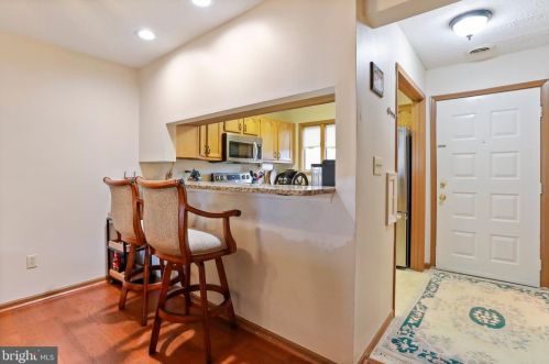 124 Tecumseh Trl, Hedgesville, WV 25427-3859