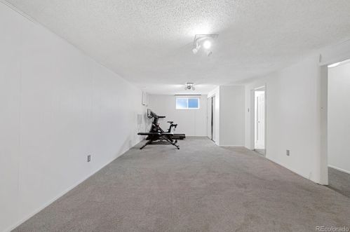 6532 Cornell Ave, Denver CO  80224-2752 exterior