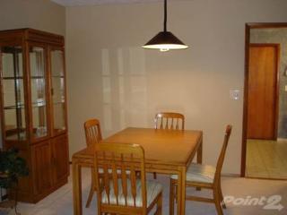 19259 Heather Ln, Cleveland, OH 44149-3127