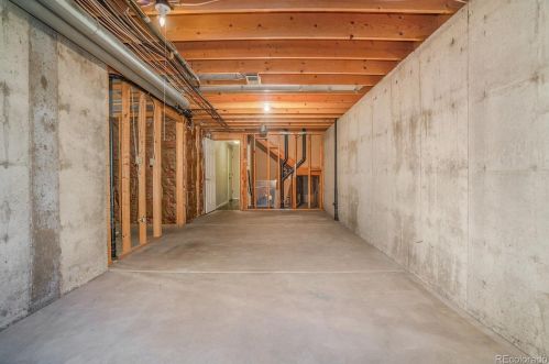 2013 Worchester Way, Denver CO  80014-4308 exterior