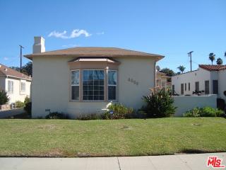 4000 Cherrywood Ave, Los Angeles, CA 90008-2647