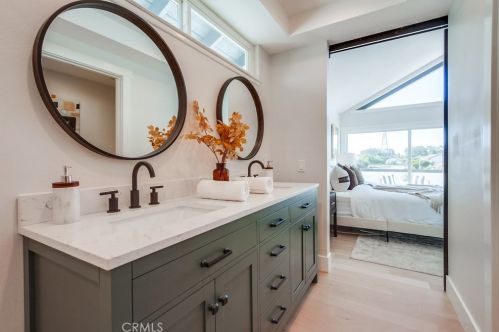 18230 Santa Arabella St, Santa Ana CA  92708-5508 exterior