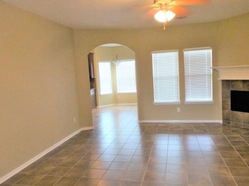 6627 Ashland Terrace Ln, Richmond TX  77469-5723 exterior