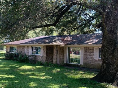 150 Main St, Fresno, TX 77545-7453