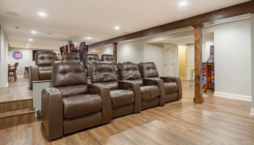 1613 Parkside Dr, Sycamore IL  60178-3313 exterior