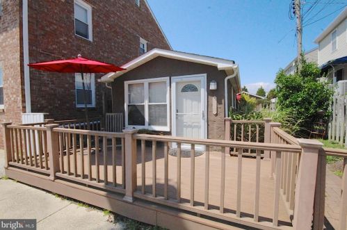 9707 Monmouth Ave, Atlantic City, NJ 08402-1035