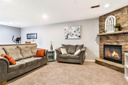 4874 Hamlet Ave, Saint Paul MN  55128-2657 exterior