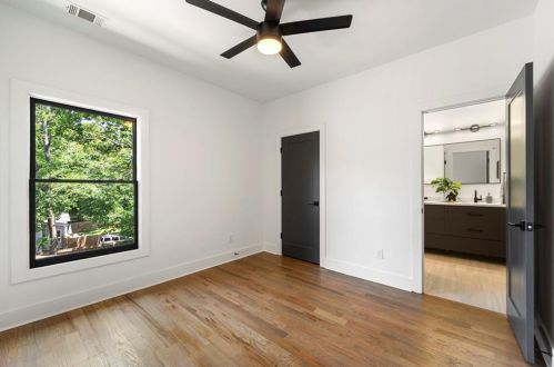 248 Laurel Ave, Atlanta GA  30314-2230 exterior