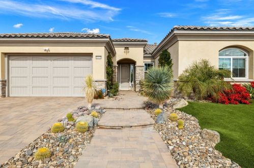 81830 Seabiscuit Way, La Quinta CA  92253-8949 exterior