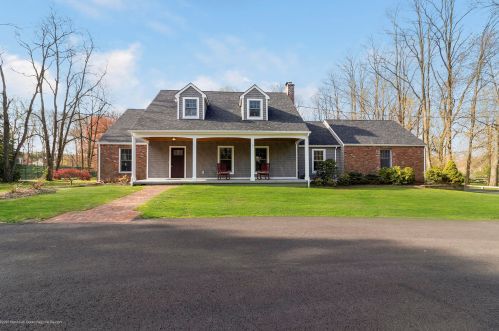 9 Mccampbell Rd, Holmdel Village, NJ 07733-2291