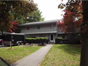 41 Farmington Rd, Nashua, NH 03060-5309