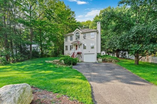 17 Meetinghouse Rd, Keene, NH 03431-2065