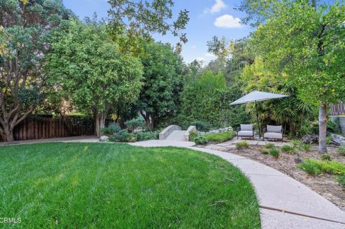 1637 Vly Vw Rd, Glendale CA  91202-1330 exterior