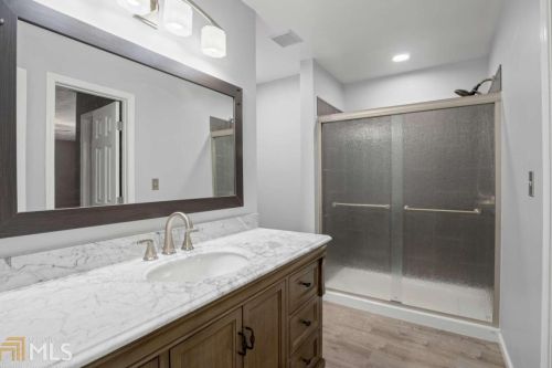 35 Carriage Trce, Stockbridge GA  30281-1328 exterior